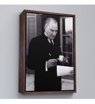 Çerçeveli Atatürk Portre Tablosu Mustafa Kemal Atatürk Dikdörtgen Dekoratif Kanvas Tablo (Altın)