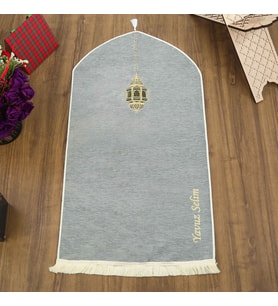 İsme Özel Mahya Desenli Lüks Astarlı Biyeli Şönil Seccade-Gri (66X125cm) 565 gr