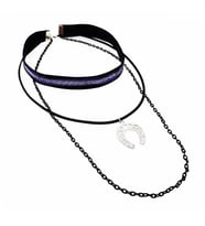 Gümüş İşleme Siyah Kadife At Nalı Choker Kolye