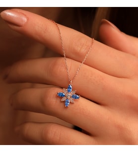 925 Ayar Gümüş Aquamarine Taşlı Kamelya Çiçeği Kolye