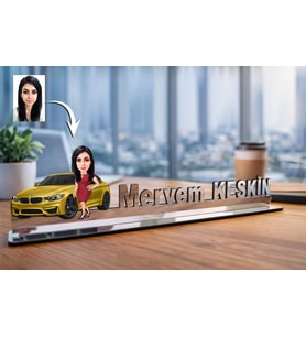 Kişiye Özel Aracı İle Kadın Karikatürlü 30 cm Ayna Pleksi Masaüstü İsimlik - Yeni Araba Hediyesi Galericiye ve Araba Tutkununa Hediye