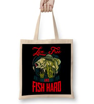 Live Free And Fish Hard Patriotic Fisherman Bez Çanta Uzun Saplı