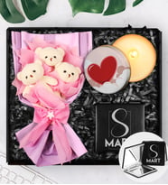 8 Mart Dünya Kadınlar Gününe Özel Üçlü Peluş Buket & Tasarım Mum & Tasarım Ayna Hediye Seti