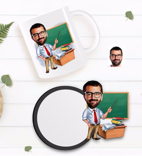 BK Gift Kişiye Özel Erkek Öğretmen Karikatürlü Beyaz Kupa ve Ahşap Bardak Altlığı Hediye Seti-1
