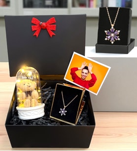Kişiye Özel Premium Hediye Seti - Kişiye Özel Lotus Kolyeli Fotoğraflı Hediye Kutusu (Model 6)