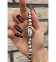 Misse Model Yuvarlak Kristal Taşlı Vintage İki Renkli Kadın Kol Saati