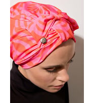 Pembe Fiyonklu Bone