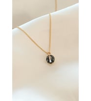 ELNES GRİ RENK OVAL KRİSTAL TAŞ KOLYE