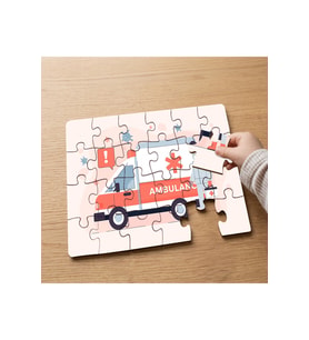 Ambulans - İlk Yardım Aracı Tasarımlı 24 Parça Ahşap Çocuk Puzzle MPK0462