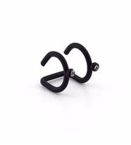 MAT SİYAH RENKLİ EARCUFF KIKIRDAK KÜPE TAŞLI SARMAL EX084