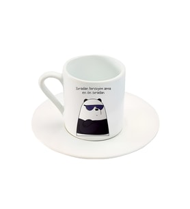 Sıradan Birisiyim Ama En Ön Sıradan Yazıli Panda Baskılı Türk Kahve Fincanı
