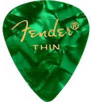 Fender 1980351771 Premium Celluloid 351 Shape Thin Gitar Penası (Green Moto) Yeşil İnci Desen İnce Yapı ile Hızlı Ritimler (12'li)