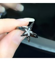 Dükkan Design Y2K - Gotik, Modern, Çok Şık Yıldız Yüzük