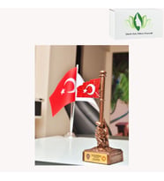TÜRK BAYRAĞI - Makam Hediyeliği   "Gururunuz, Evlerinizde Dalgalansın!"