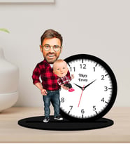 Kişiye Özel Karikatürlü Baba-Oğul Ahşap Biblo Masa Saati