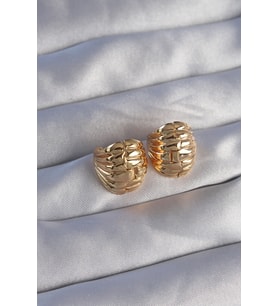 Pirinç Gold Renk Tırtıklı Minimal Bombeli Tasarım Küpe 5886 - HPSBYI7432-2625