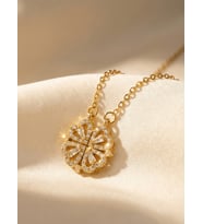 Mareluxe Gold Zirkon Taşlı Yonca Kolye – Mıknatıslı Aşk ve Şans Kolyesi Günlük Ve Özel Gün Hediyesi
