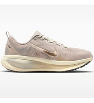 Nike ZoomX Vomero 18 Womens Running Shoes Reflektörlü Kadın Yürüyüş Koşu Ayakkabısı Bej