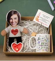 BK Gift Kişiye Özel Kadın Öğretmen Bebek Yastık & Kupa Bardak & Mum & Notluk -4, Öğretmenler Günü, Öğretmene Hediye
