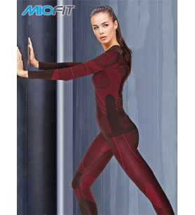 Kadın Comfortable Fit Dry Uzun Kollu Dikişsiz Spor Tişört (Bordo)