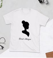 Kişiye Özel Kadınlar Günü Tasarımlı T-shirt