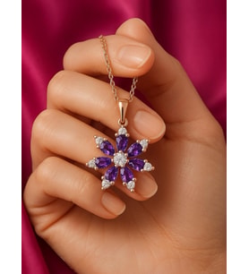 Merand Rose Gold Altın Kaplama Mor Ametist Çiçek Kolye – Işıklı Hediye Kutulu