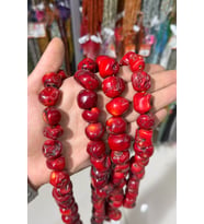 Mercan Doğal Taş Kırmızı Parlak Küp Kesim 17x19mm Dizi
