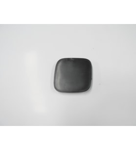 TOYOTA COROLLA- NDE180- 16/18; ÖN TAMPON ÇEKİ DEMİRİ KAPAĞI