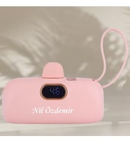 KİŞİYE ÖZEL İSİM BASKILI  Powerbank 5000 mAh (Pembe)