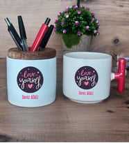Love Your Self Hediye Sepeti Kupa Bardak T Kulplu, Kalemlik Hediyeleri Arkadaşa Hediye, Anneye Hediye (Model 1)