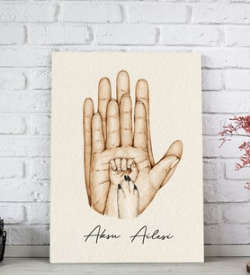BK Gift Kişiye Özel El Ele Tutuşan Aile Tasarımlı Renkli Kanvas Tablo-4, Anneye Hediye, Aile Hediyesi