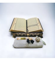 Cam Kapaklı Kuranı Kerim Seti SİYAH (Siyah)