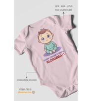 Sakin Görünüyorum Aldanma! Baskılı Bebek Zıbını – Çıtçıtlı Body  %100 Pamuk Kısa Kol (Bebek Pembesi)