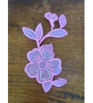 18X8 CM ÜTÜ İLE YAPIŞAN TRANSPARAN PEMBE ÇİÇEK ARMA YAMA DİKİŞ HOBİ