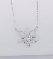Pırlanta Lotus Çiçeği Kolye