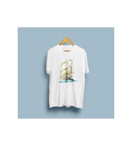 Oversize Yelkenli Tekne Tasarım Unisex T-shirt (Beyaz)