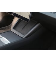 Tesla Model Y 2025+ (JUNIPER) Orta Vites Kenar Kaplama Karbon