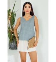 Lupinn Moda Kadın Turkuaz Beyaz Ekose Desenli V Yaka Arkası Çapraz Askılı Kolsuz Bluz (Yeşil)