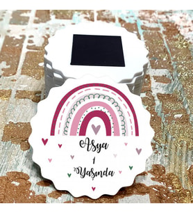Magnet Hediyelik - Kız Çocuk / Bebek Pembe Gökkuşağı Doğum Günü Hatırası Magnet
