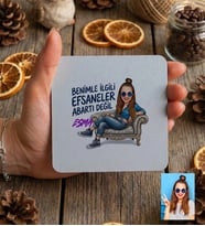 Kişiye Özel Karikatürlü Benimle İlgili Efsaneler Bardak Altlığı Doğum Günü Hediyesi