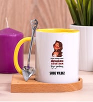 Kişiye Özel Kudurtayım Diye Tasarım Esprili Ahşap Altlıklı Sarı Kupa Bardak