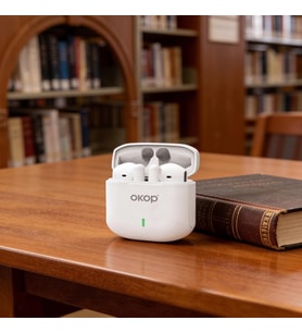 Kablosuz Bluetooth 5.4 Kulaklık - TWS Kulak İçi Kulaklık - Gürültü Engelleme, HD Mikrofon, Type-C Hızlı Şarjlı - Yüksek Kalite Tüm Telefonlar İle Uyumlu (Beyaz)