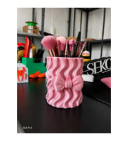 Şık Makyaj Fırça Standı ve Organizeri, 13x10 cm, düzenleyici ve kullanışlı