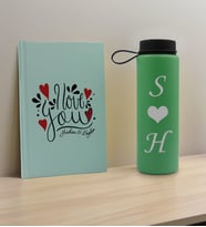 BK Gift Sevgiliye Özel İsimli Su Yeşili Defter ve Yeşil Cam Matara Hediye Seti-13, Sevgiliye Hediye, Sevgililer Günü, Yeni İş Hediyesi
