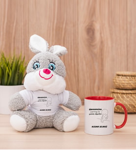 Kişiye Özel Varmış Ki Yemiş Diyelim Esprili Peluş Tavşan ve Kırmızı Kupa
