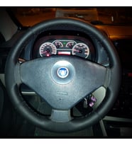 DİKİŞLİ DİREKSİYON KILIFI SİYAH DERİ NOKTA DERİ SİYAH DİKİŞLİ FIAT ALBEA İÇİN
