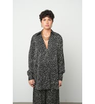 Kadın Puantiye Desenli Oversize Kesim Gömlek (Siyah)