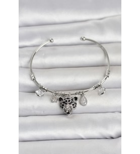 Pirinç Gümüş Renk Leopar Detaylı Charmlı Kadın Bileklik TJ-BB8489