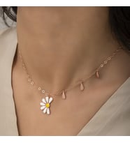 Rodyum Rose Papatya Seviyor Sevmiyor 925 Gümüş Ayar Kadın Kolye