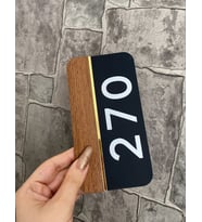 Natural Wooden Serisi Siyah Mat Kapı Numarası